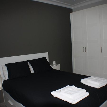 Sagrado Corazon Apartment Хихон Екстериор снимка