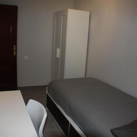Sagrado Corazon Apartment Хихон Екстериор снимка