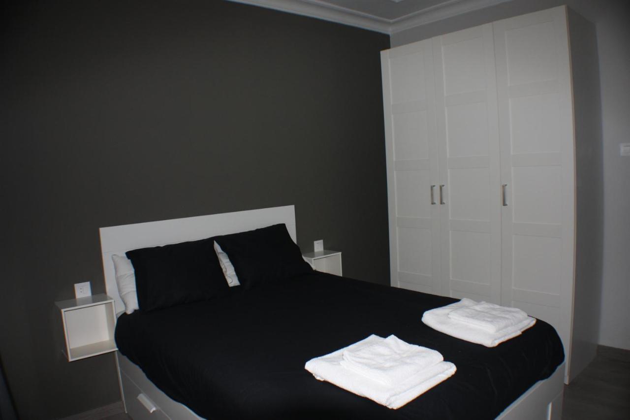 Sagrado Corazon Apartment Хихон Екстериор снимка