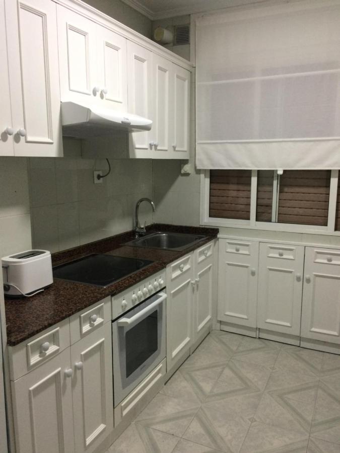Sagrado Corazon Apartment Хихон Екстериор снимка